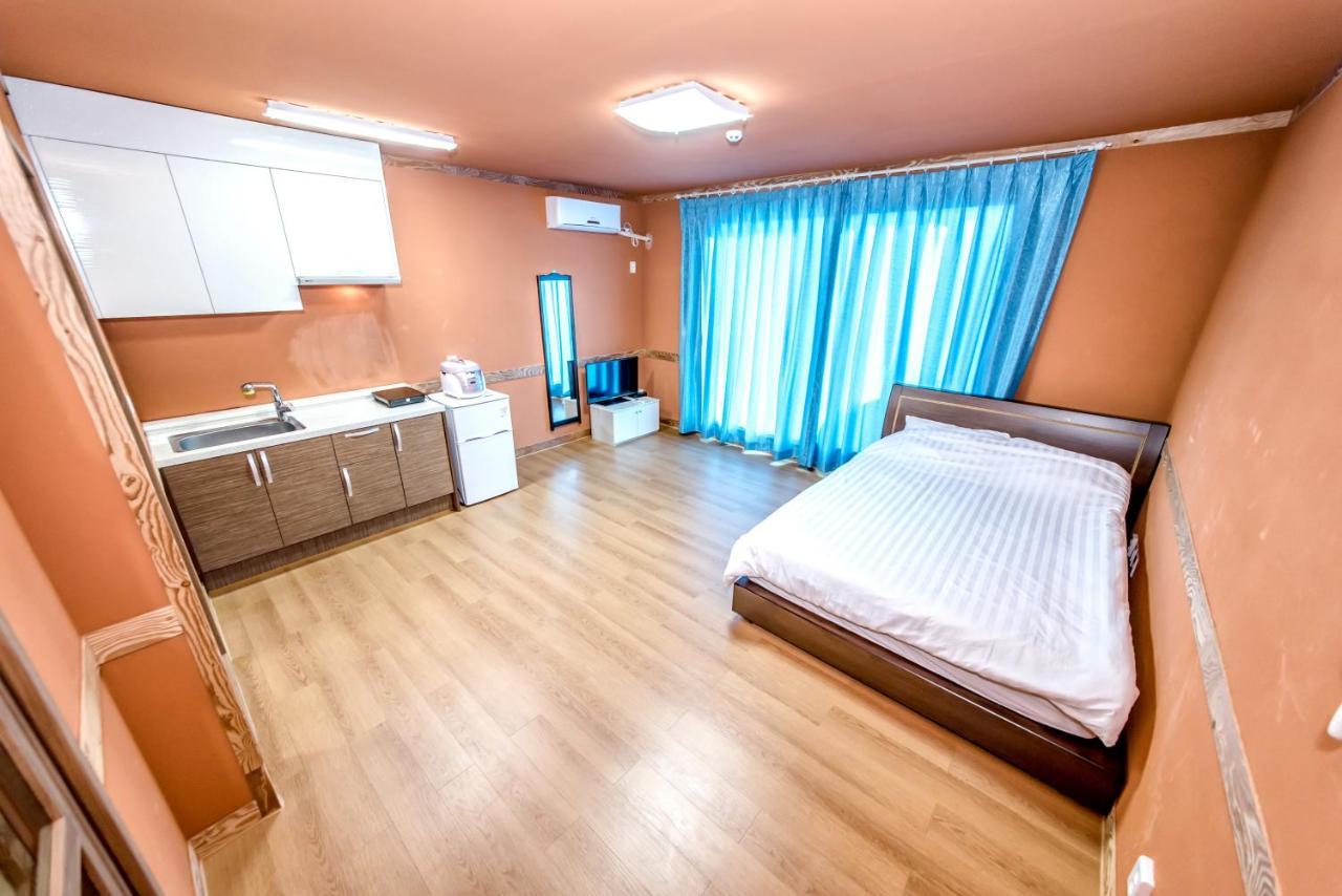 Lohas Pension Seogwipo Exterior foto